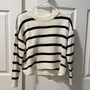 SHEIN Monochrome Striped Crew Neck Sweater